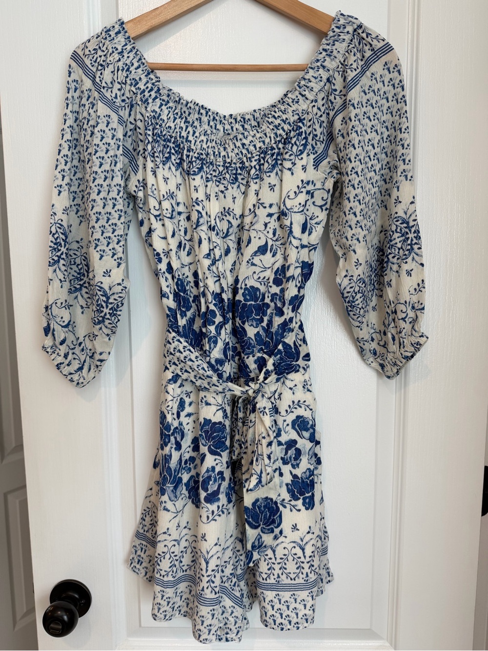 Anthropologie Blue & White Floral Romper Petite XS